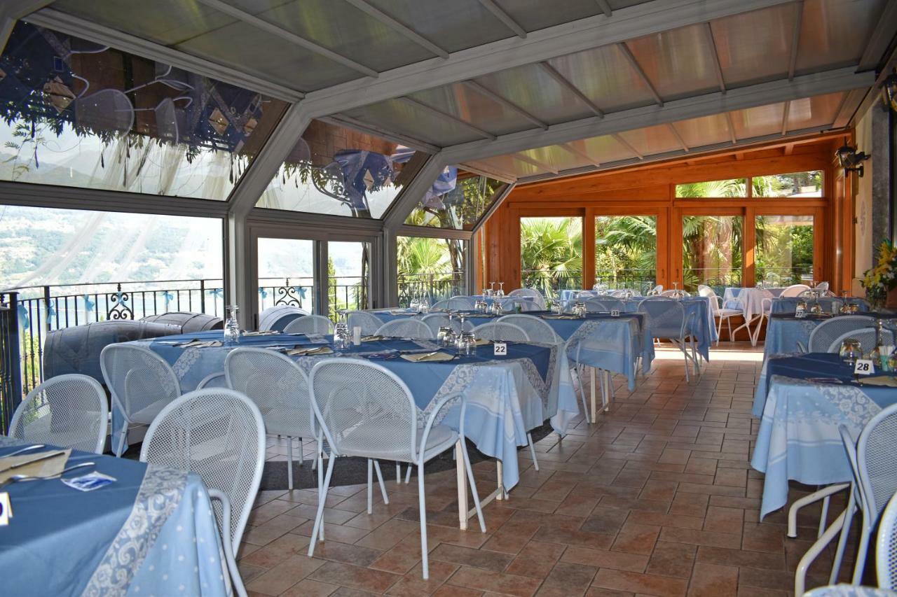 Albergo Ristorante Conca Azzurra コーリコ エクステリア 写真