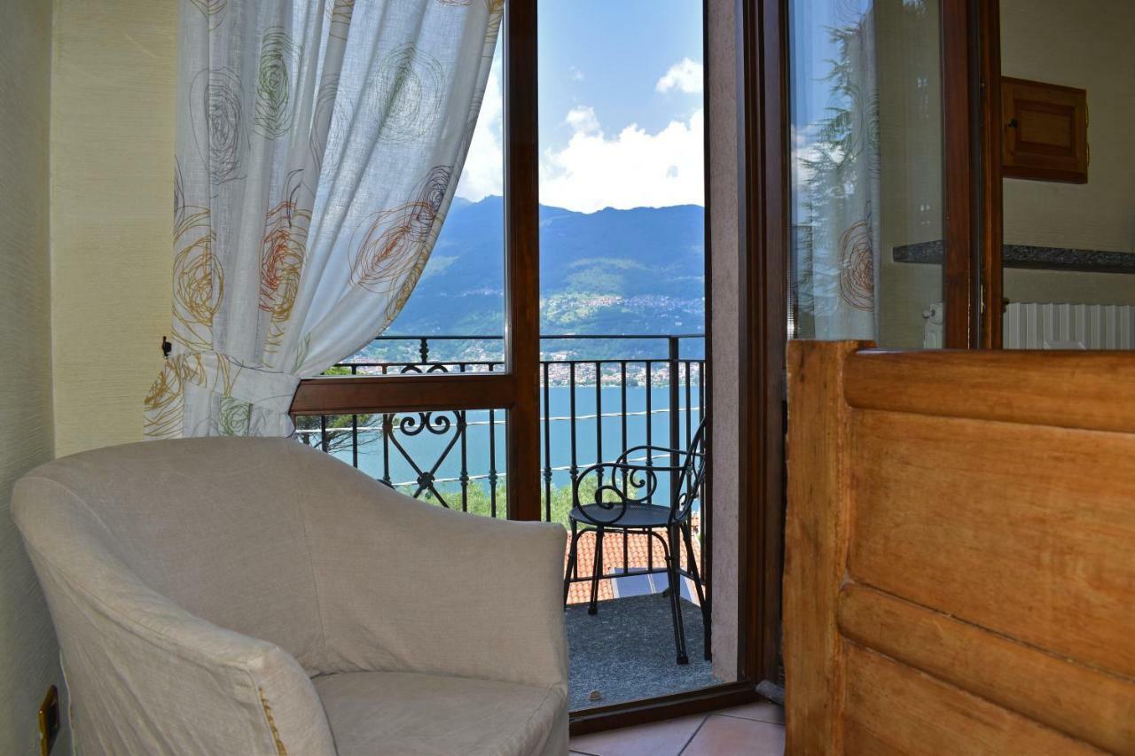 Albergo Ristorante Conca Azzurra コーリコ エクステリア 写真